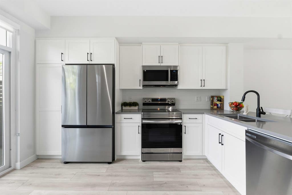 Photo of 20180 84 Avenue #143, Langley, BC V2Y 3N5 (MLS # R3146146)