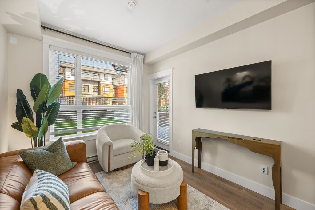 Photo of 20926 83 Avenue Avenue #103, Langley, BC V2Y 3Y9 (MLS # R3146387)