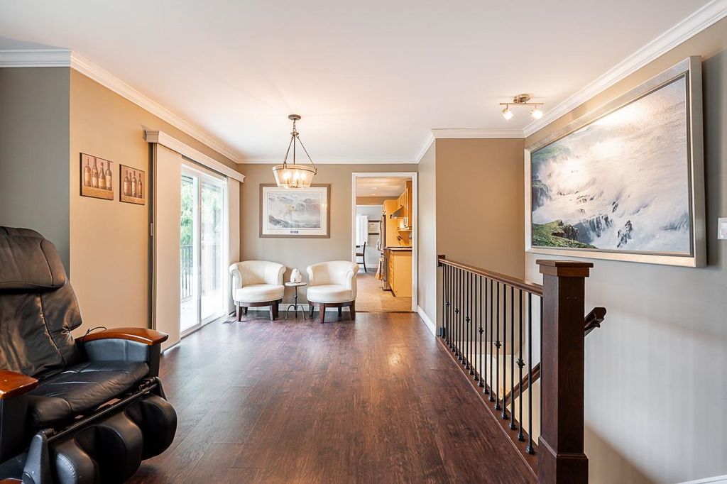 listing image 1105148104145582021
