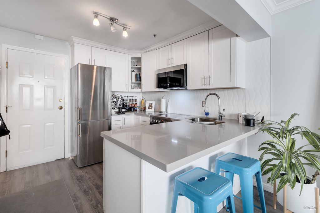 listing image 1104117302019547401