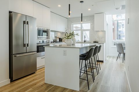 20075 85 Avenue Langley BC V2Y 3Y4