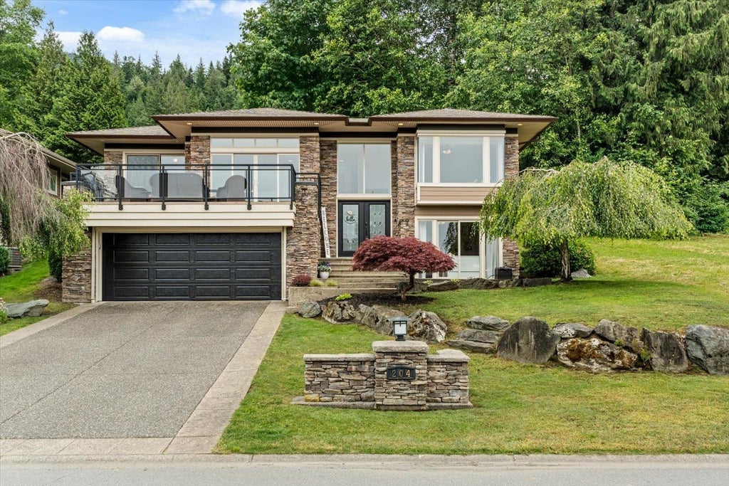 Photo of 51075 Falls Court #204, Chilliwack, BC V4Z 1K7 (MLS # R3134137)