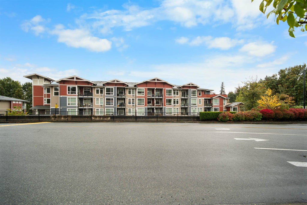 Photo of 2242 Whatcom Road #111, Abbotsford, BC V3G 0G3 (MLS # R3172316)