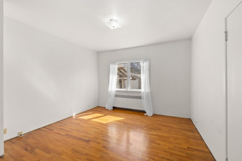 listing image 1108566623490578896