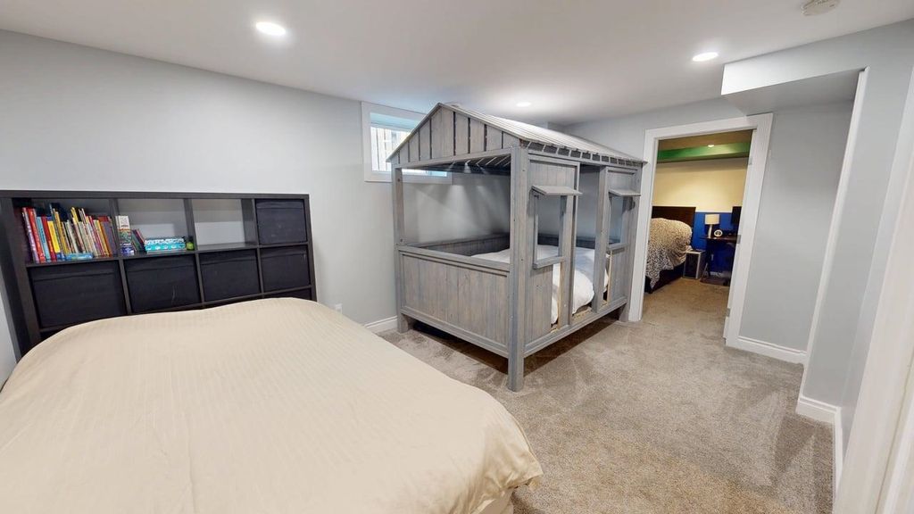 listing image 1104180106342925792