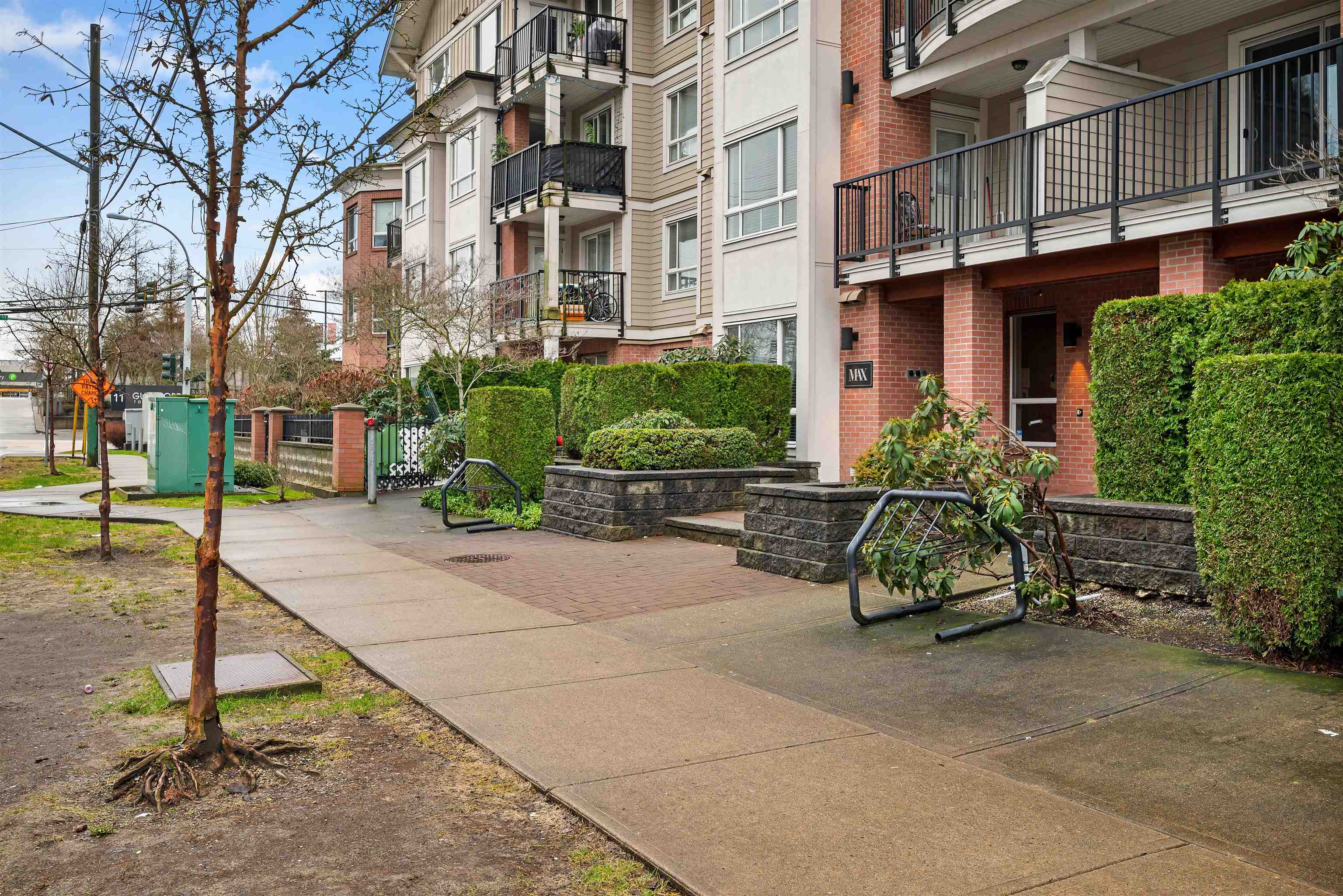 14960 102a Avenue 307