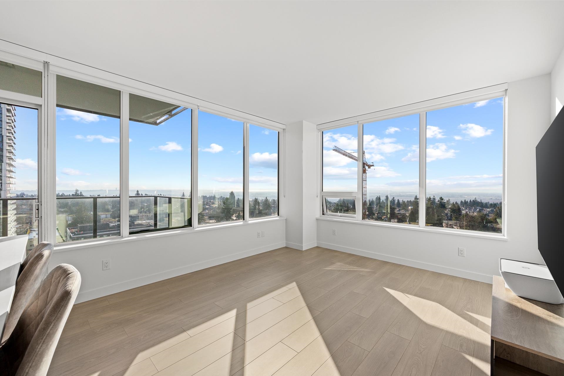 6537 Telford Avenue 1204