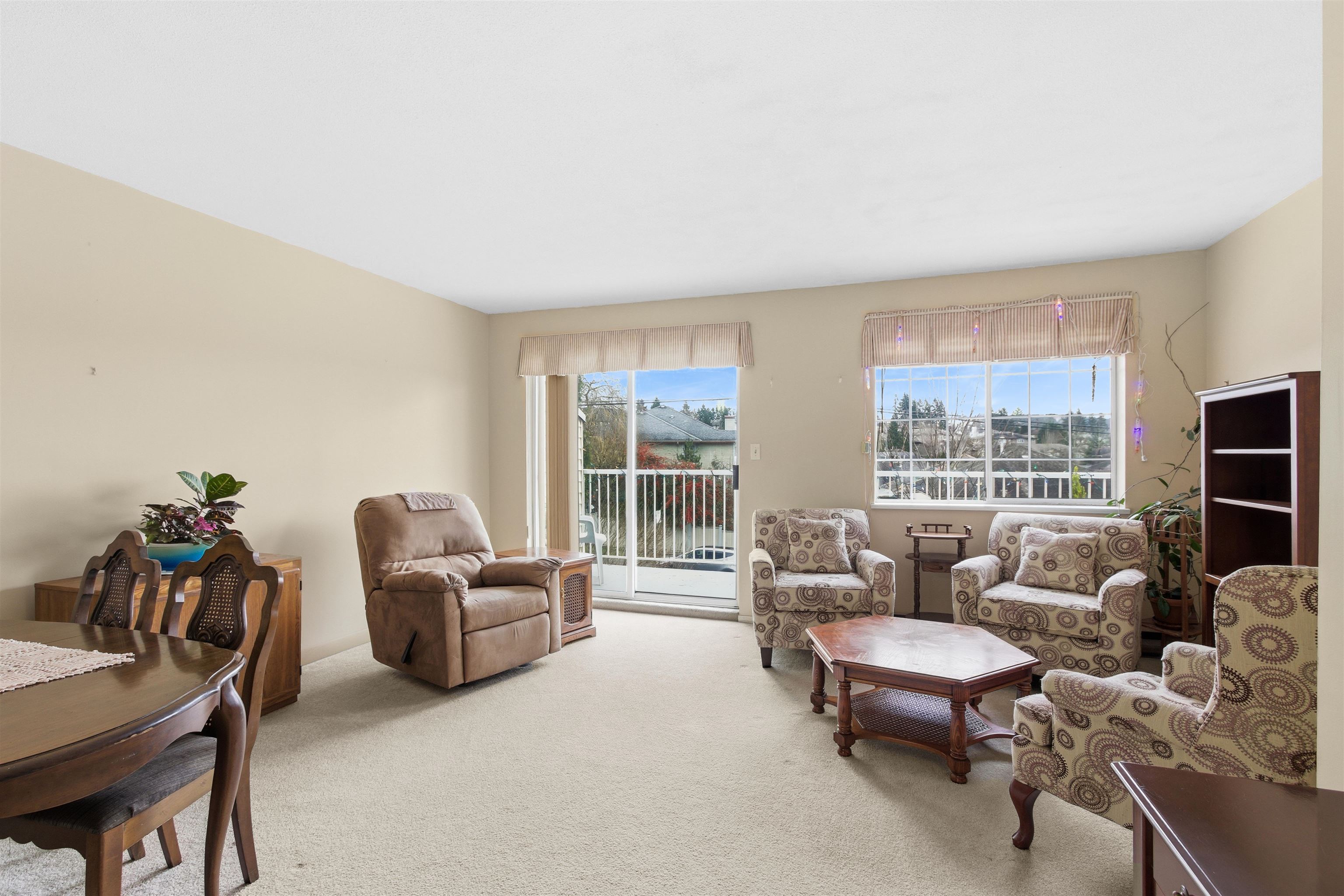 11464 Fisher Street 6