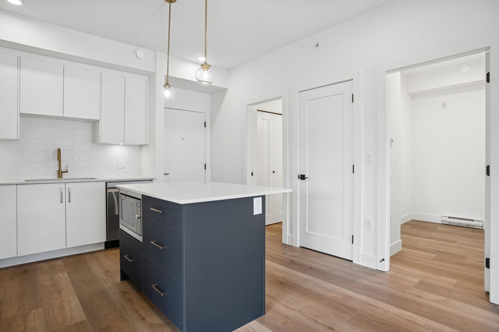 20286 72b Avenue 205