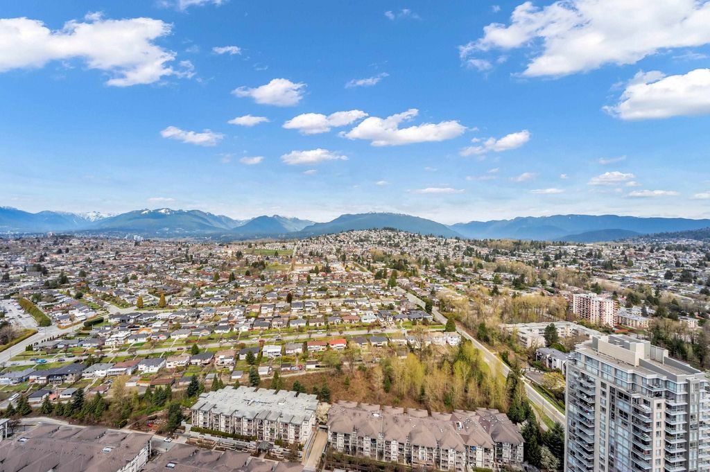 listing image 1109124016261599881