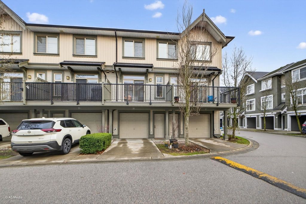 Photo of 31098 Westridge Place #56, Abbotsford, BC V2T 0C2 (MLS # R3115317)