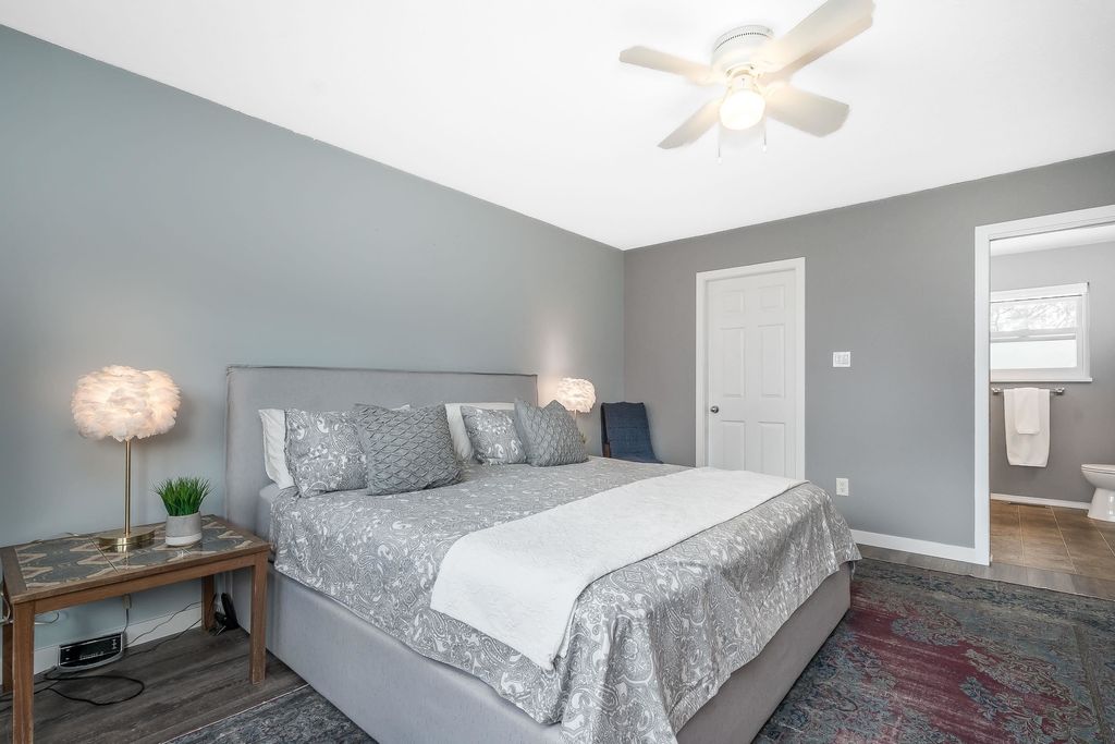 listing image 1105074848708106287