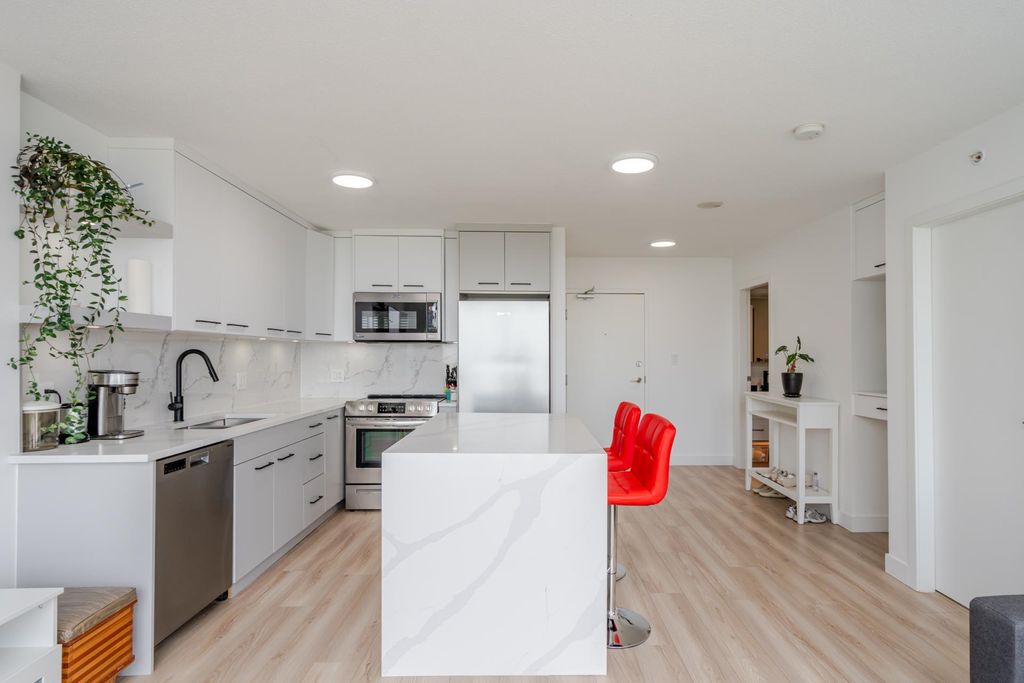 listing image 1103509219031648549