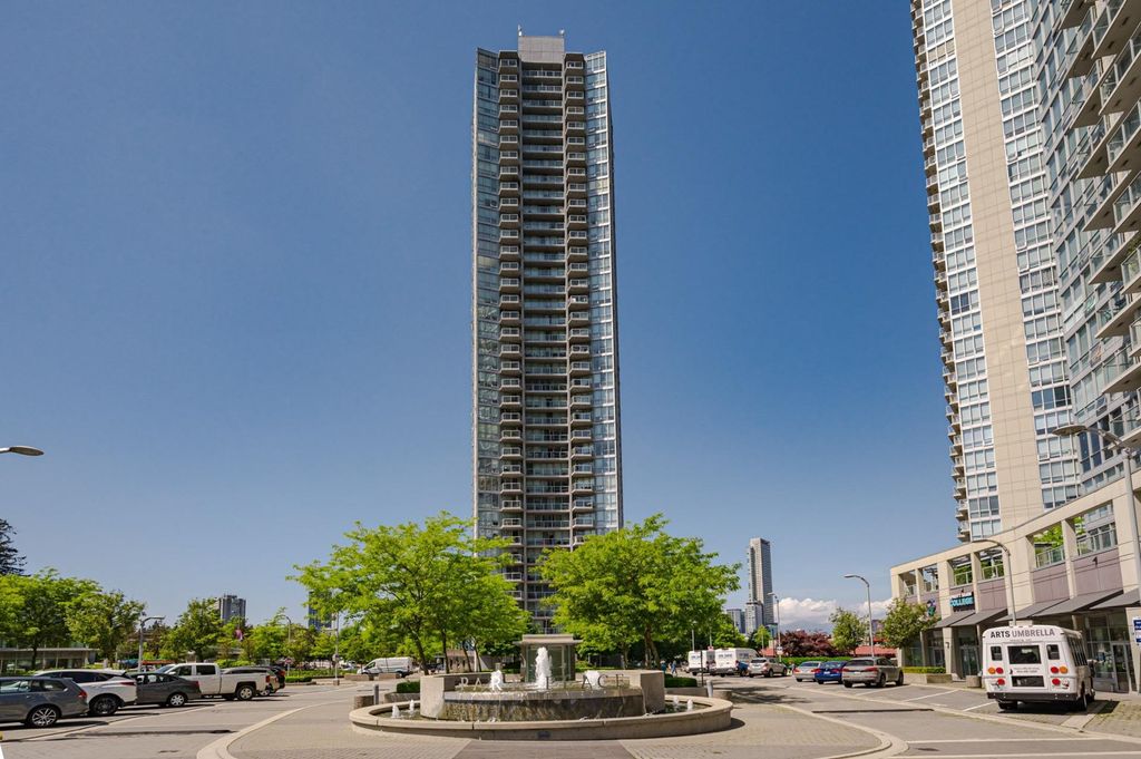 listing image 1106557676368900560