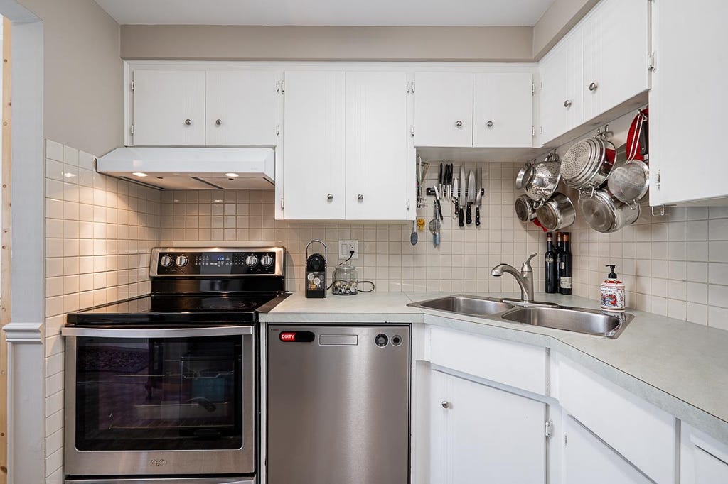 Photo of 12169 222 Street, Maple Ridge, BC V2X 5W4 (MLS # R3154942)