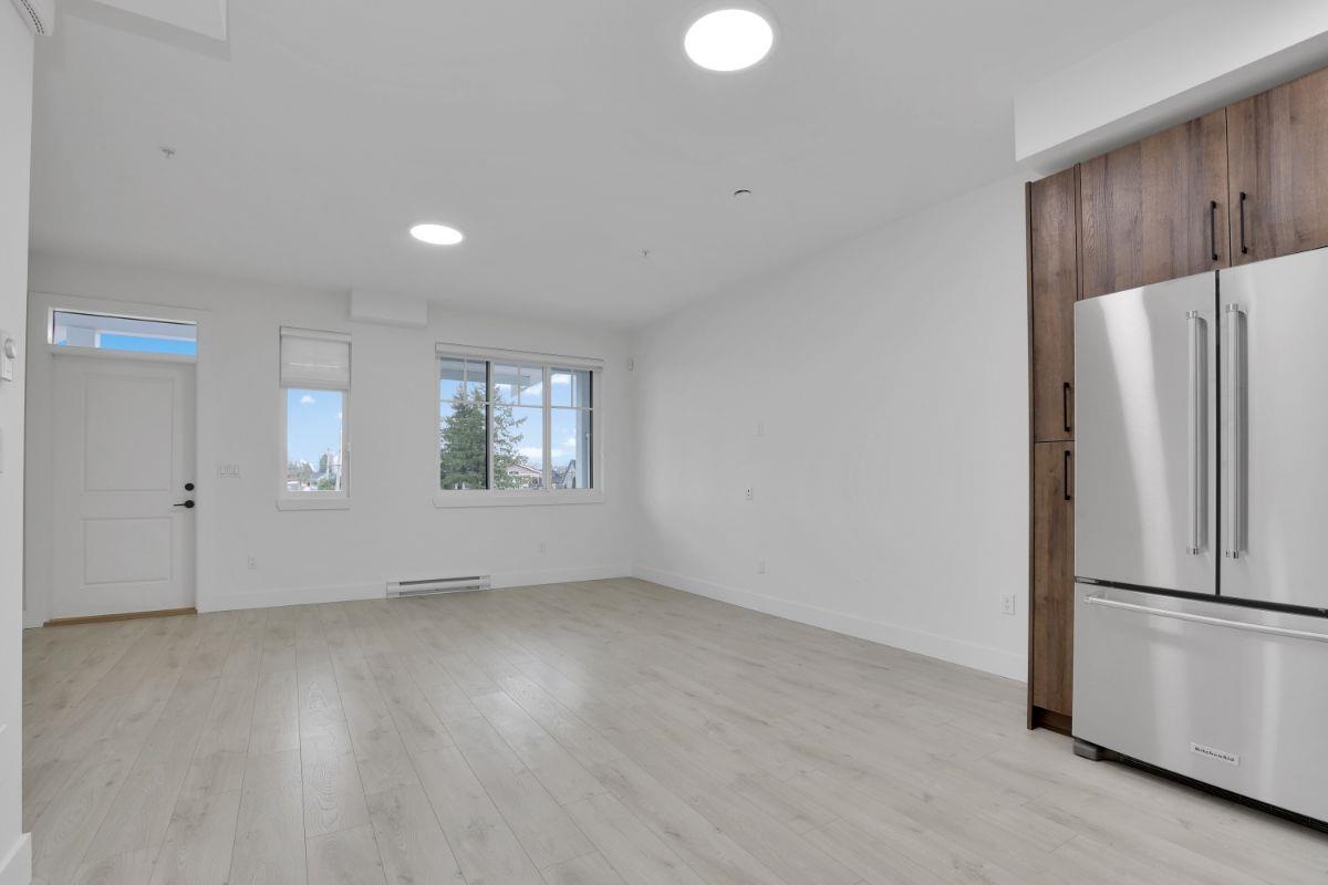 789 Ota Avenue 12