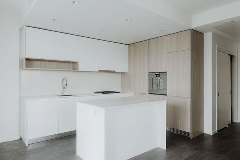 6300 Minoru Boulevard 924 Richmond BC V6Y 0N1