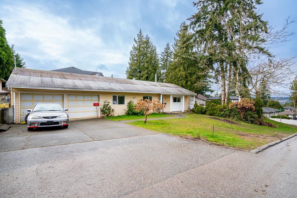Photo of 11397 141a Street, Surrey, BC V3R 8Z1 (MLS # R3156179)