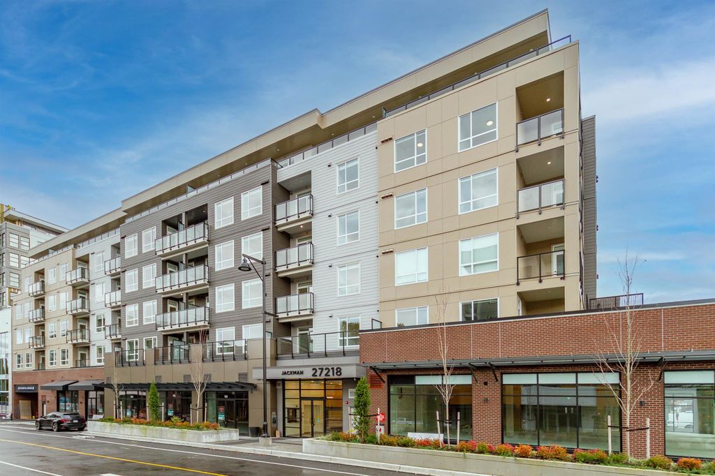 Photo of 27218 Aldergrove Town Centre Drive #513, Langley, BC V4W 0E4 (MLS # R3145225)