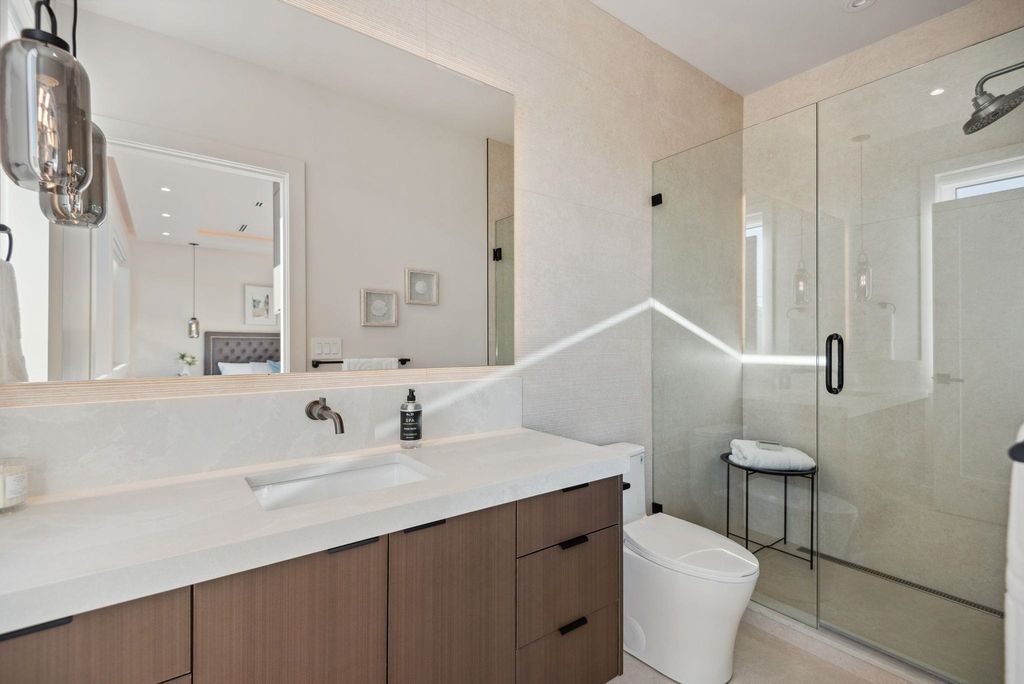 listing image 1108647697603599667