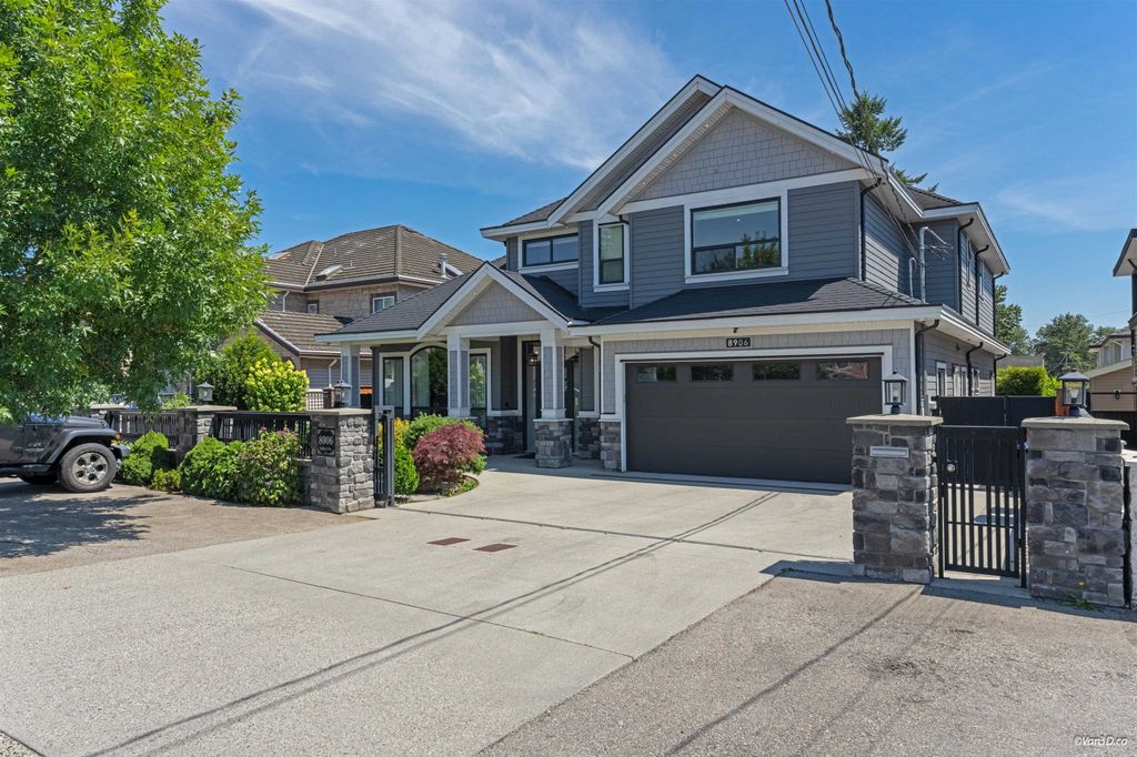 Photo of 8906 134a Street, Surrey, BC V3V 5S7 (MLS # R3148313)