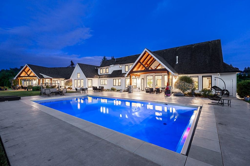 Photo of 4424 Townline Road, Abbotsford, BC V4X 1Y7 (MLS # R3122828)