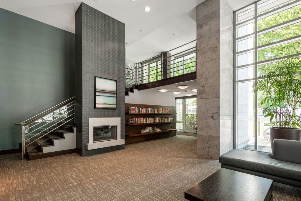 listing image 1100498708464376180
