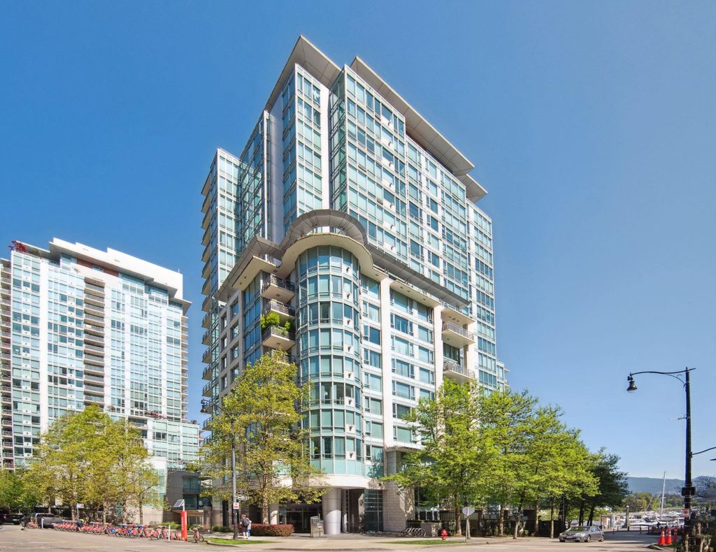 listing image 1100097956443811386
