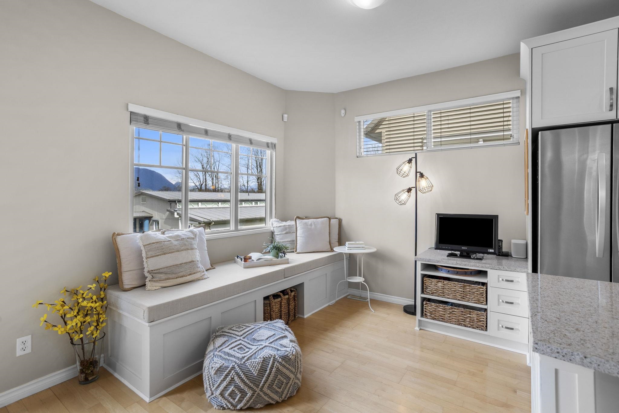 1108 Riverside Close 32