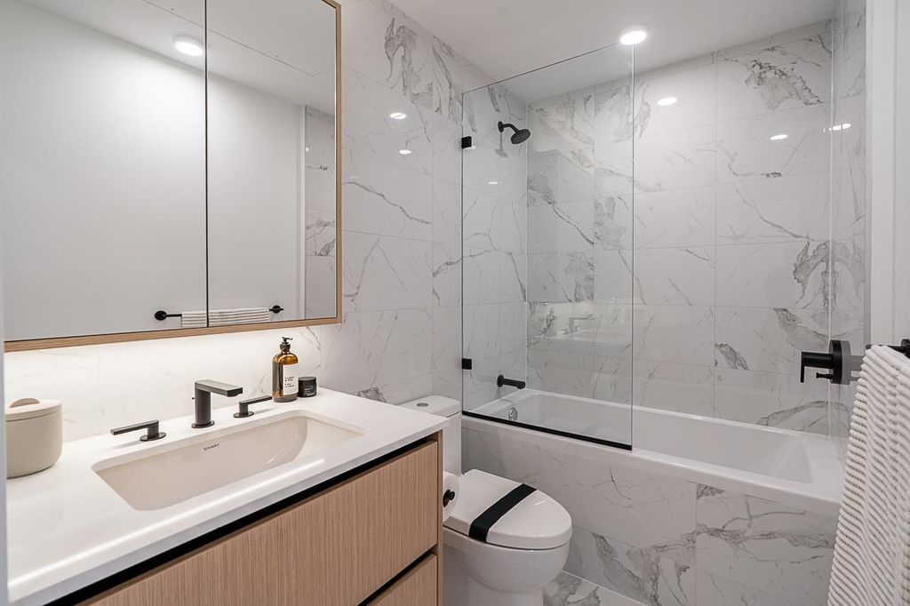 listing image 1109587686033211364