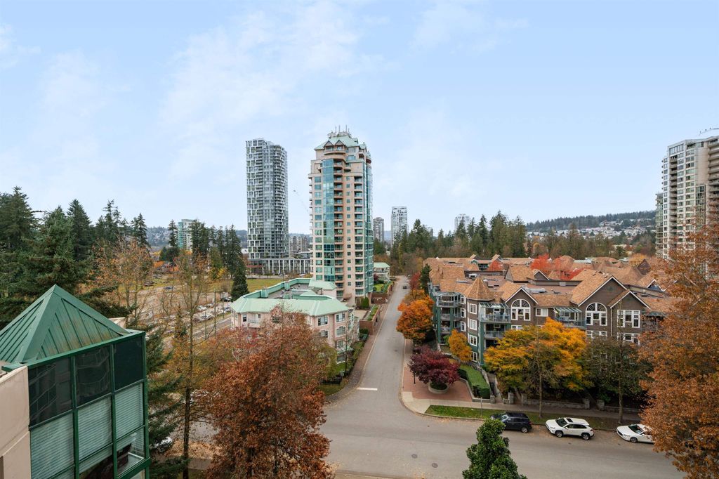 listing image 1103340693727335645