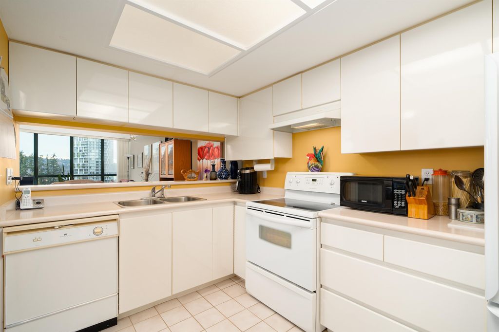 listing image 1102769495219304358