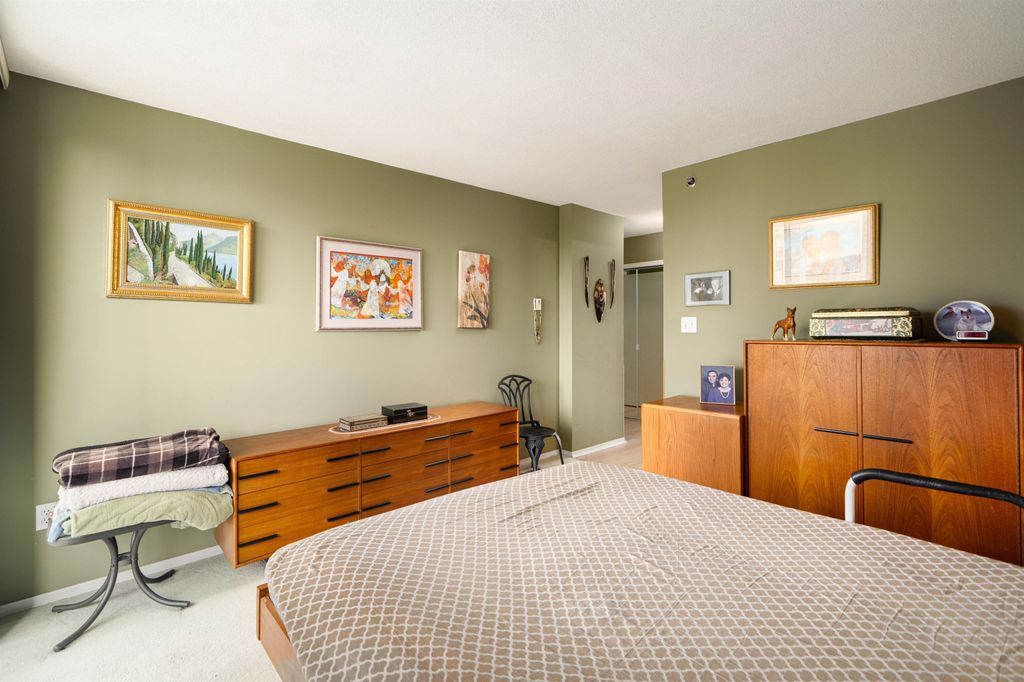 listing image 1101757771387723661