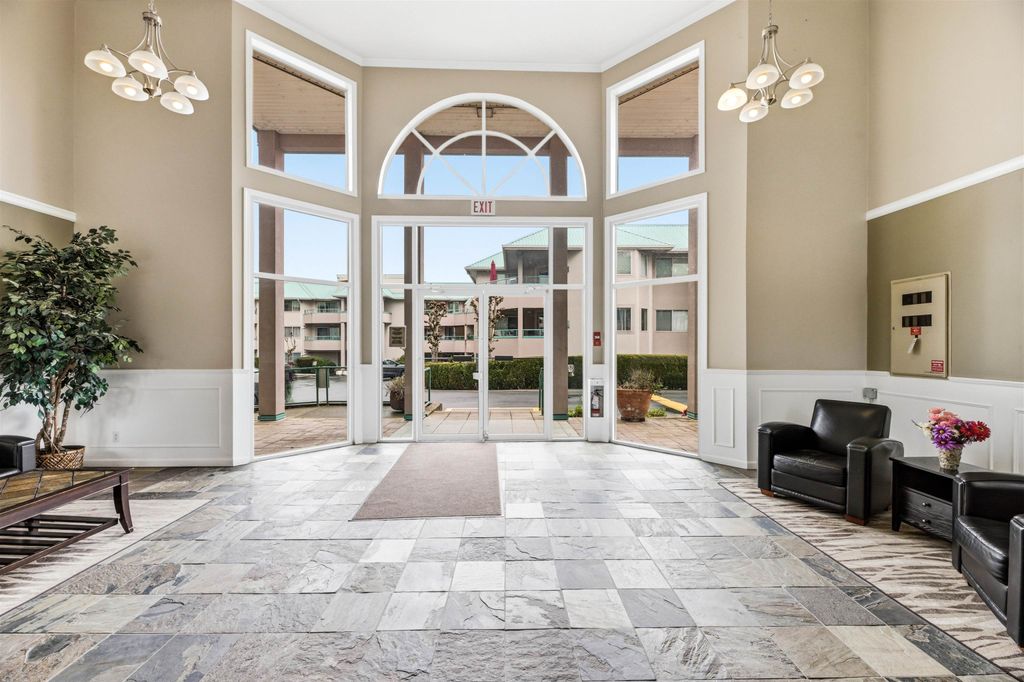 Photo of 33165 Old Yale Road #302, Abbotsford, BC V2S 2J4 (MLS # R3112193)