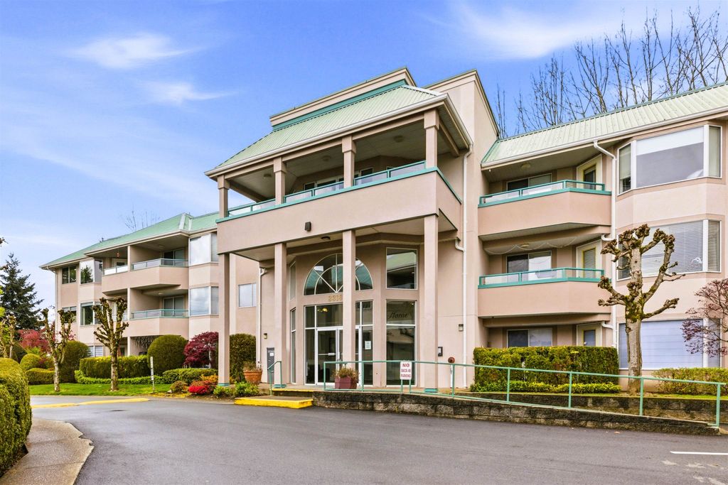 Photo of 33165 Old Yale Road #302, Abbotsford, BC V2S 2J4 (MLS # R3112193)