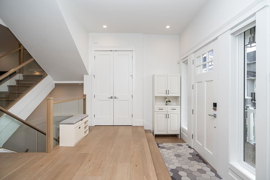 Photo of 878 163a Street, Surrey, BC V4A 0B3 (MLS # R3115569)