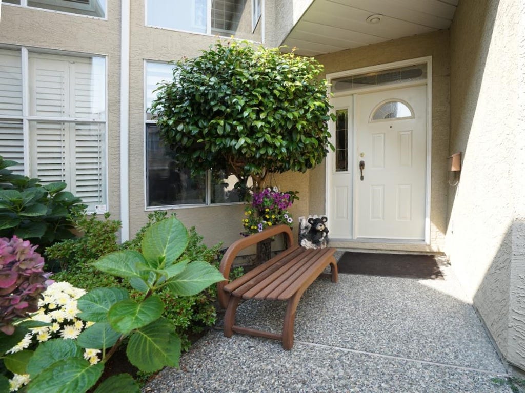 Photo of 6211 W Boundary Drive #13, Surrey, BC V3X 3G7 (MLS # R3157497)