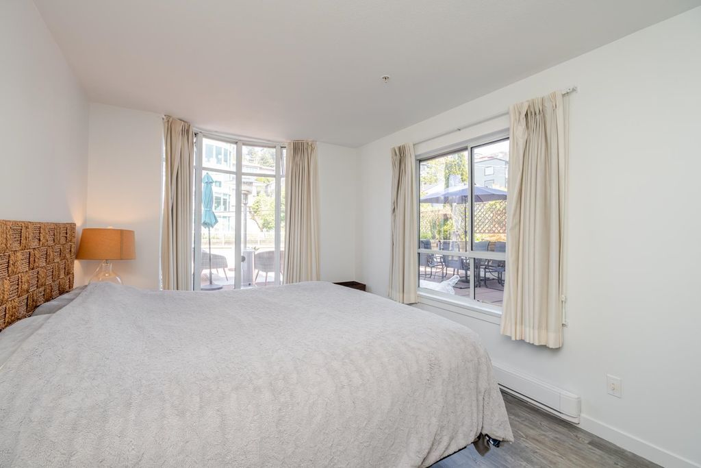 listing image 1100947045346754342