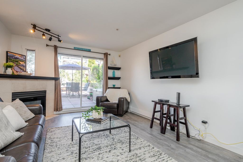 listing image 1103995683597535332