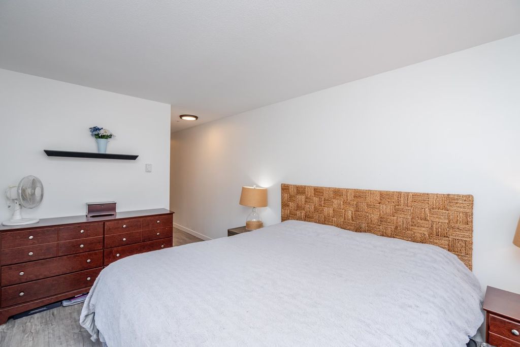 listing image 1109589076297667601