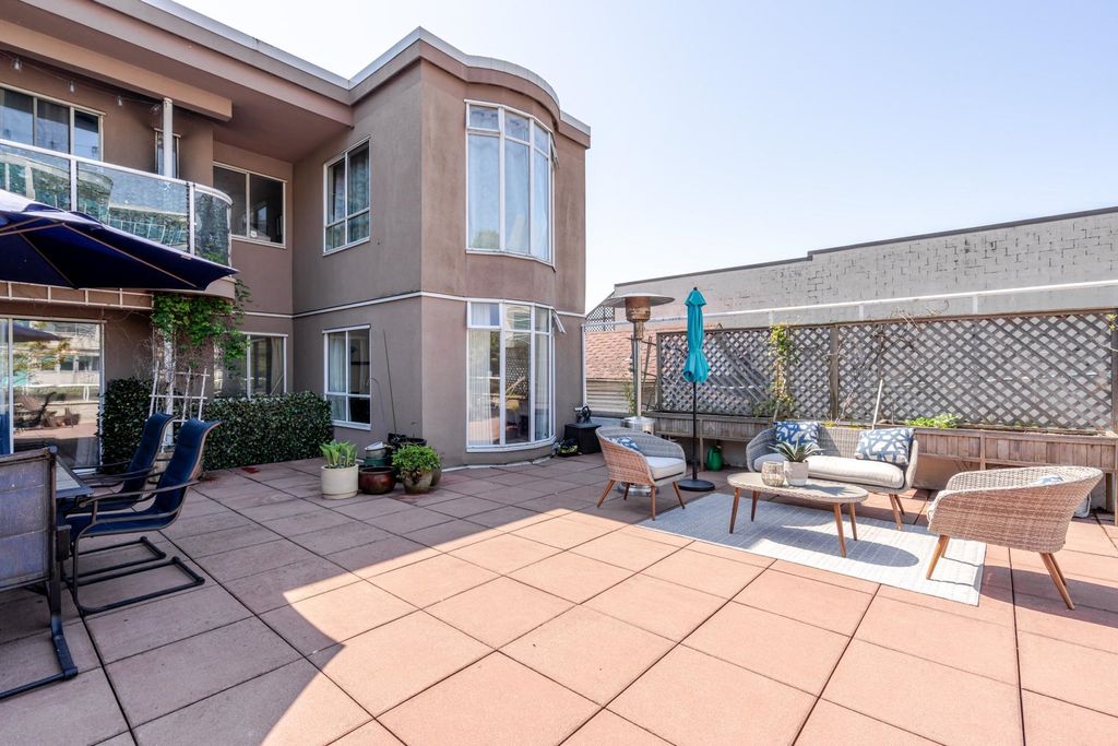 listing image 1101941765024872072