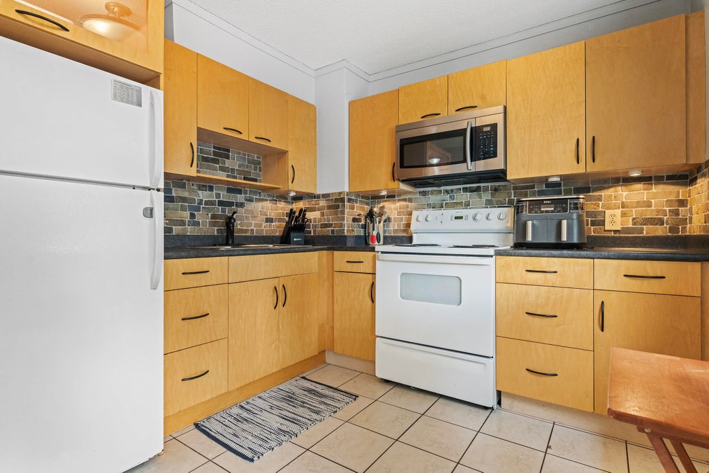 Photo of 5351 200 Street #11, Langley, BC V3A 1M2 (MLS # R3158737)