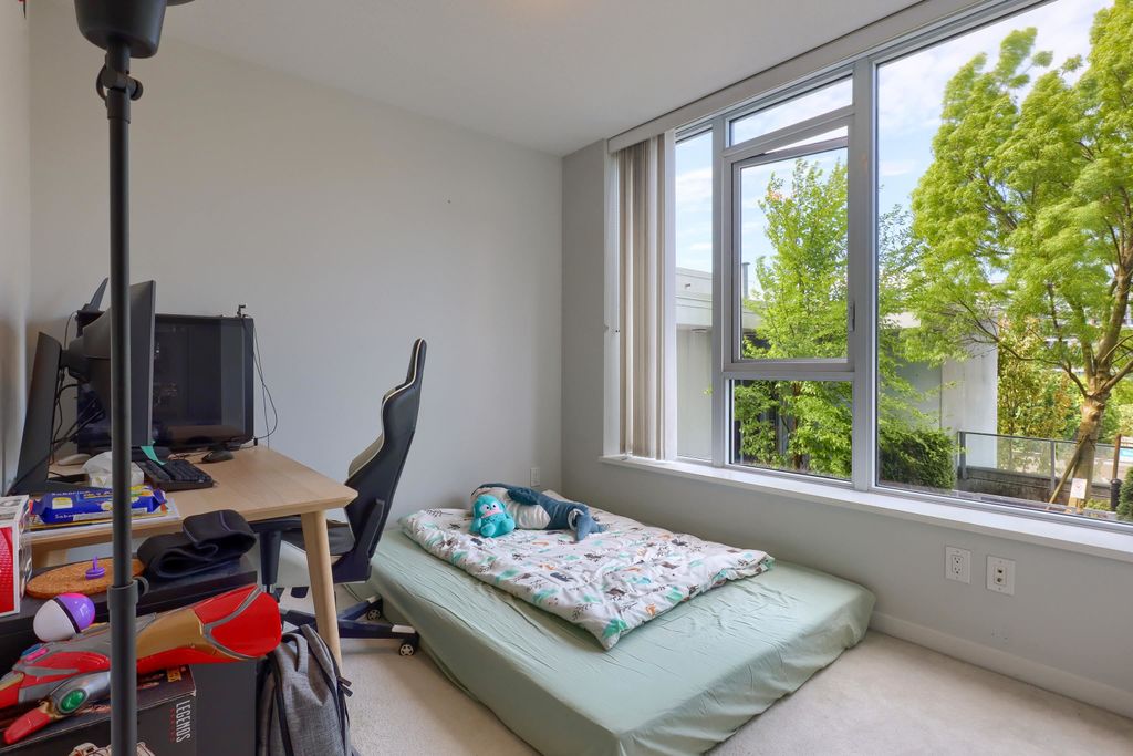 listing image 1101299917616801993