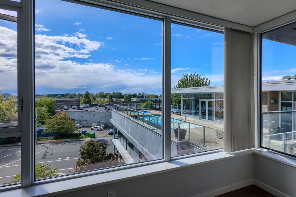 listing image 1109710711408939137
