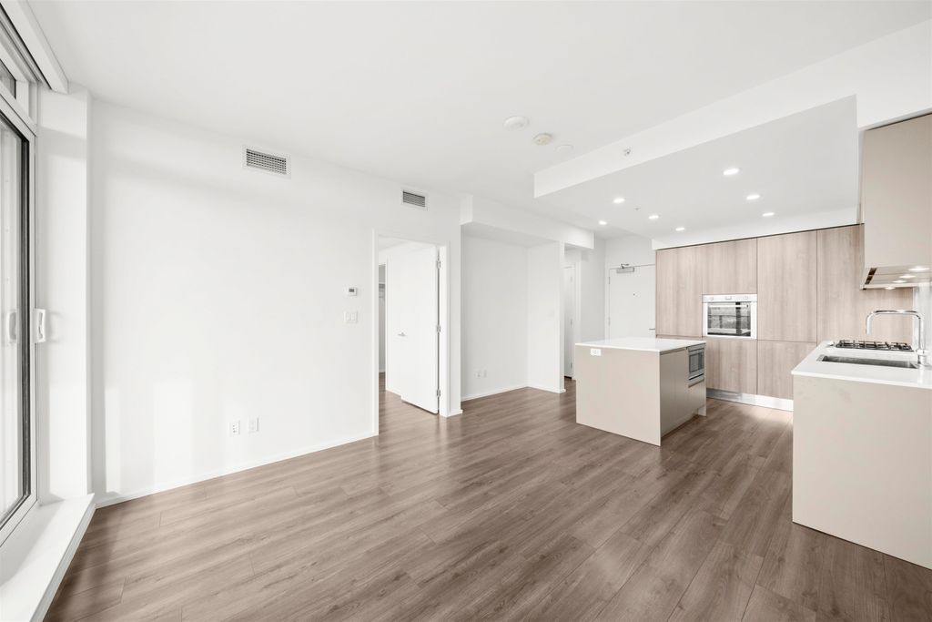 listing image 1108913761653127330