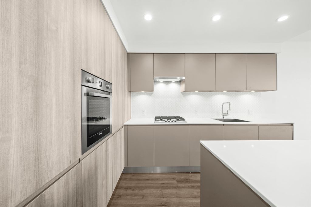 listing image 1109296978446314204