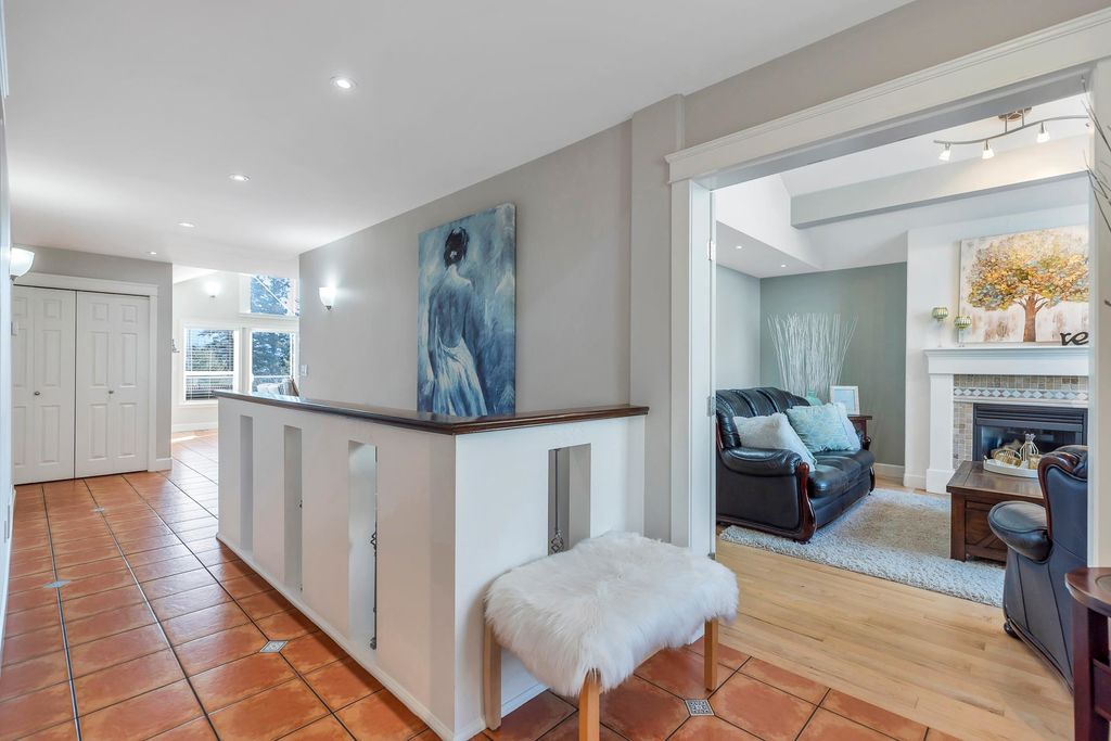 listing image 1106966899232107030