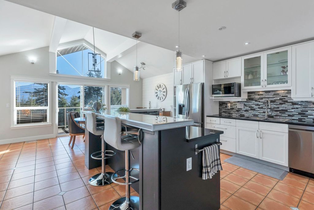 listing image 1104966551910474327