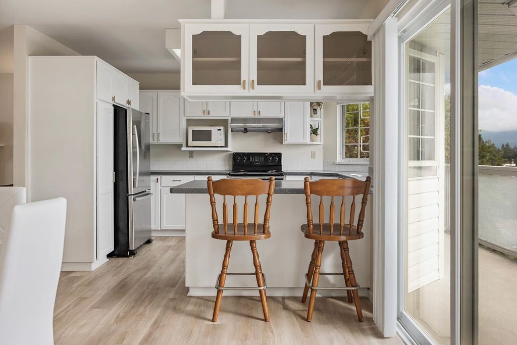listing image 1100811639615576349