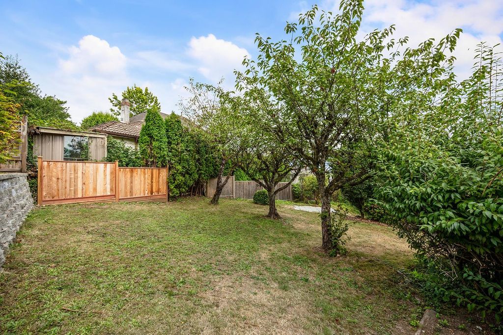 listing image 1101847971740257010